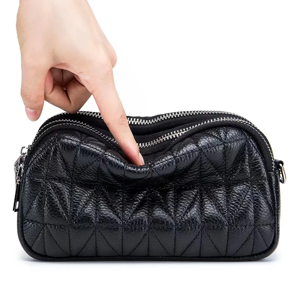 Imagem -02 - Moda de Couro Genuíno Senhoras Simples Bolsa de Losango Novo Bordado Crossbody Pacote Elegante Lazer Três Zipper Bolsas de Telefone Celular