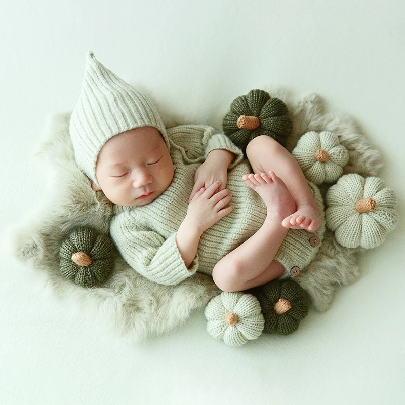 

Newborn Photography Clothing Knitted Hat+Jumpsuits 2pcs/Set Handmade Knitted Pumpkin Shooting Props Studio Photo Accessories