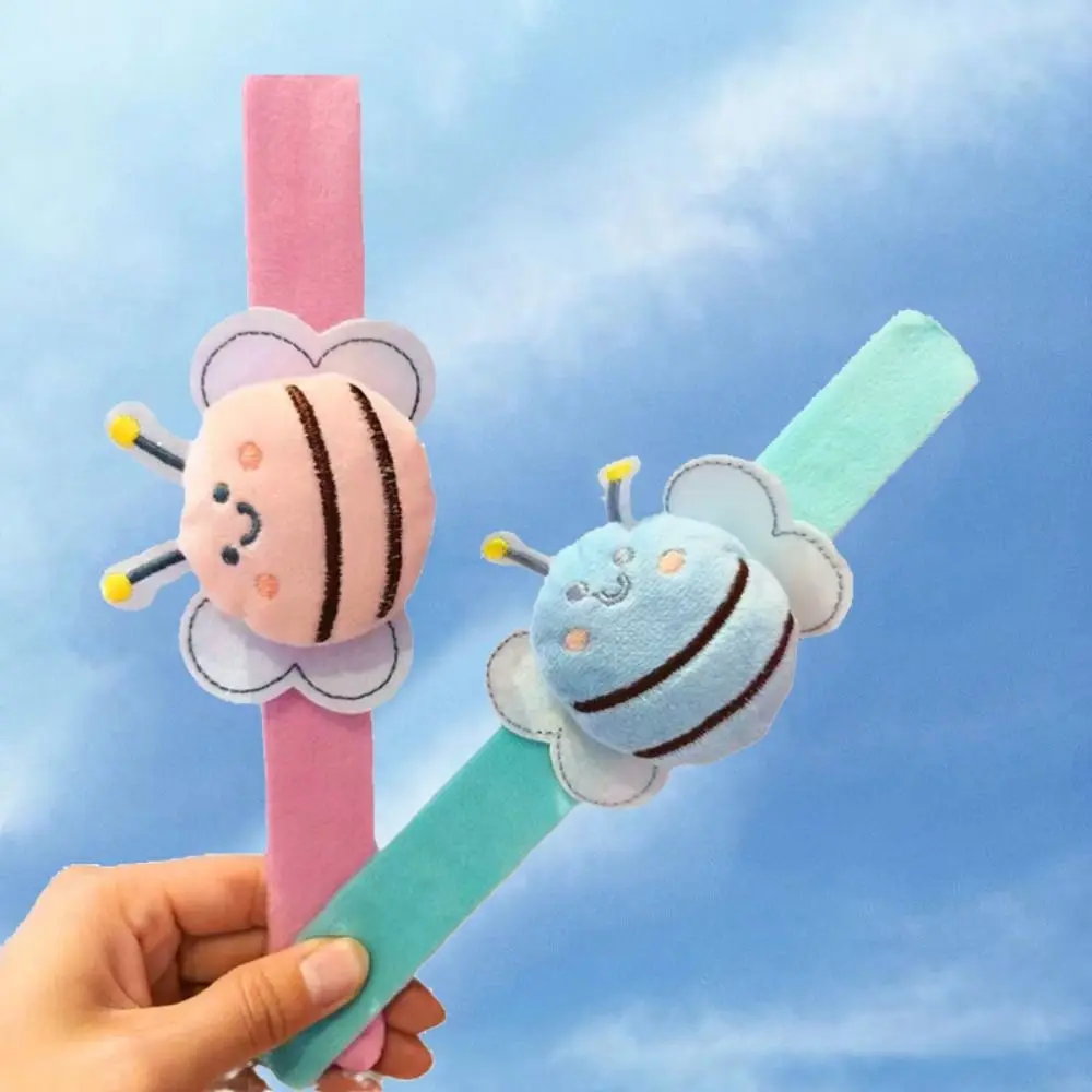 PP Cotton Bee Slap Bracelets Hand Ring with Clap Circle Stuffed Huggers Slap Toy Wrist Style Cute Doll Bee Plush Wrist Band