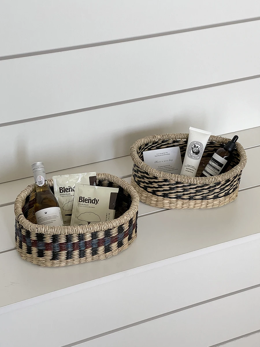 panier-en-herbe-tresse-a-la-main-style-rustique-panier-de-rangement-pour-salon-organisateur-de-produits-de-soin-de-la-peau-panier-a-fruits-pour-pique-nique