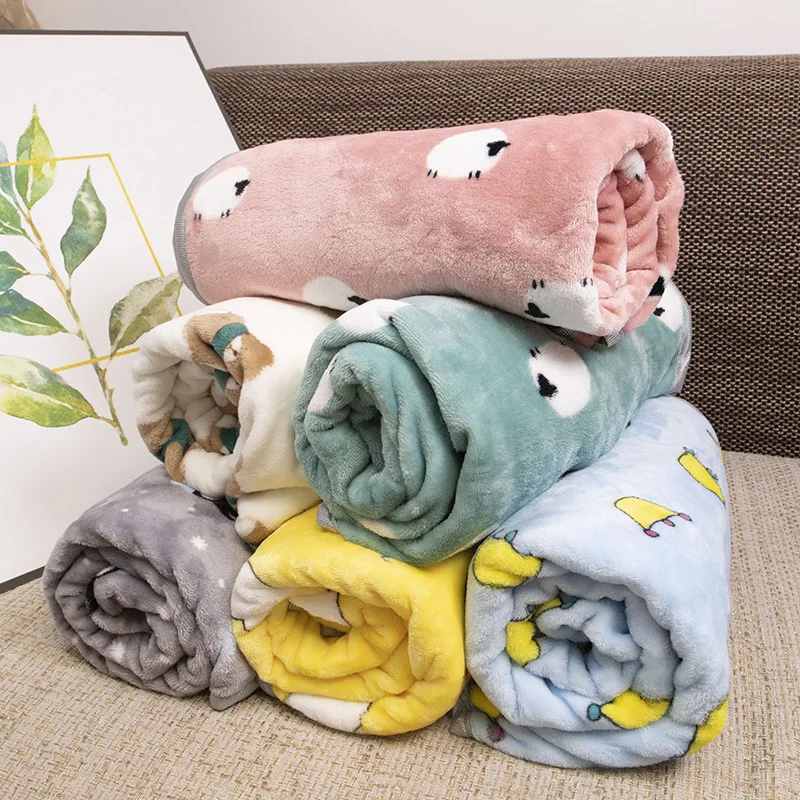 Soft Fluffy Flannel Dog Blanket Cute Cartoon Print Pet Bed Sheet Mat Warm Breathable Cat And Dog Sleeping Blankets Pet Supplies