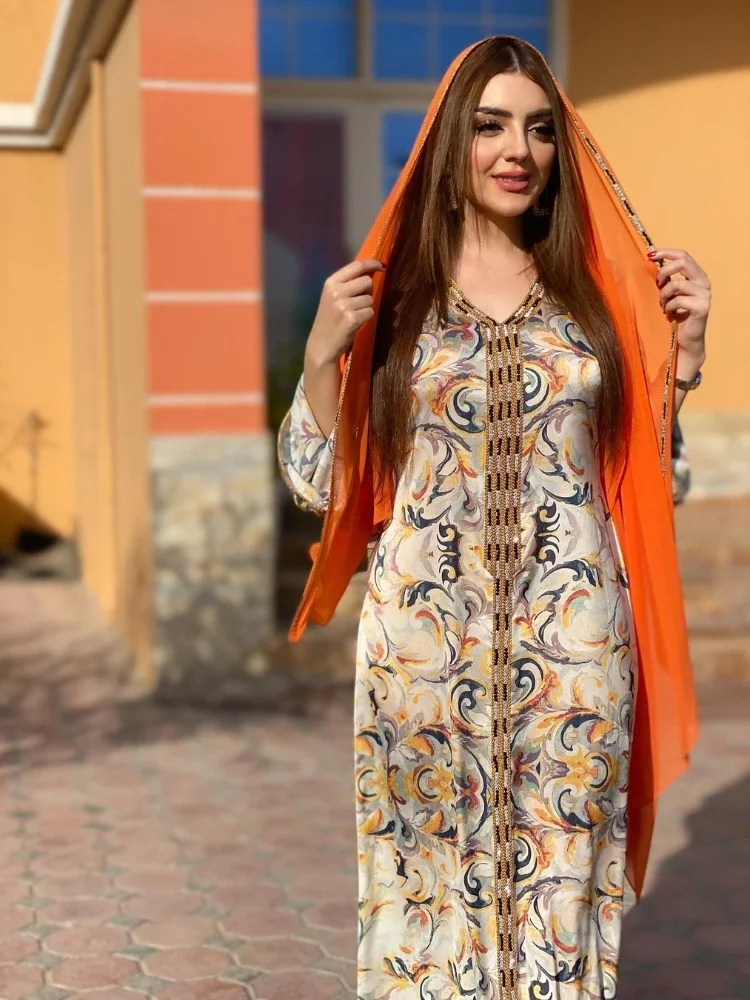 

Женское длинное платье с цветочным принтом, в мусульманском стиле