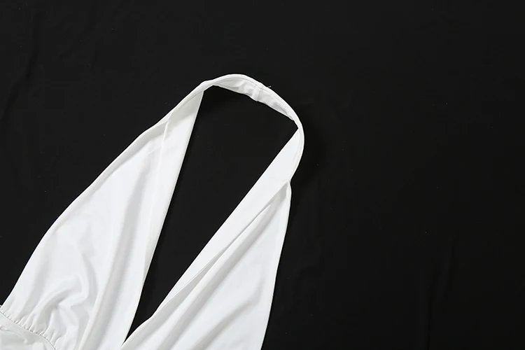 Weird Puss Jumpsuit für Damen, Neckholder, tiefer V-Ausschnitt, ärmellos, rückenfrei, mit Falten, schmal geschnitten, einfarbig, modisch, für Partys, sexy, Midnight Streetwear – Detail 6