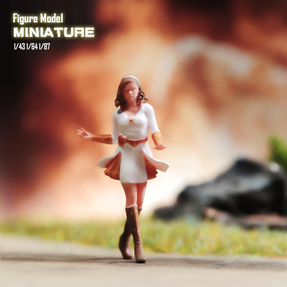 Painted Miniatures 1/43 1/64 1/87 망토를 입은 남자 & 마법의 힘을 가진 여자 도색되지 않은 그림 모델 장난감 보기 장식