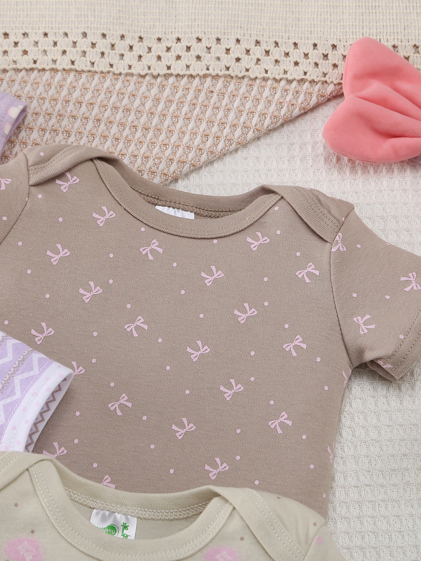 5 Parçalı Yenidoğan Kız Bebek  - Baby Clothing Used incelemesi ve fiyatı