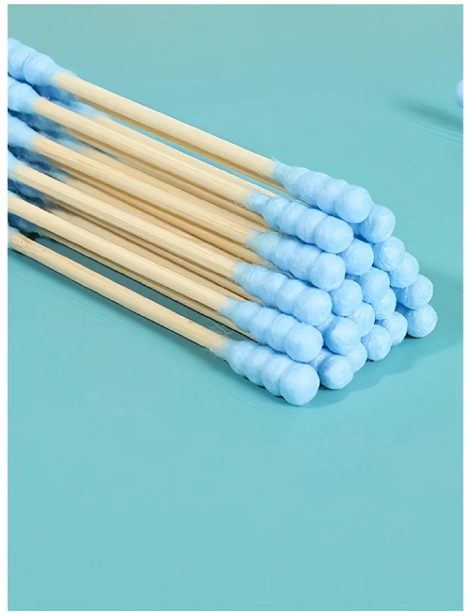 100Pcs Pet Cotton Swabs Double Spiral Tips Bamboo Cotton Buds Disposable Ear Cleaning Sticks for Dogs Cats Ear Wax Removal