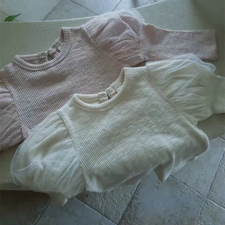 2024 primavera nuova neonata garza Splicing manica a sbuffo principessa fondo camicia neonato cotone Casual top bambino solido Pullover