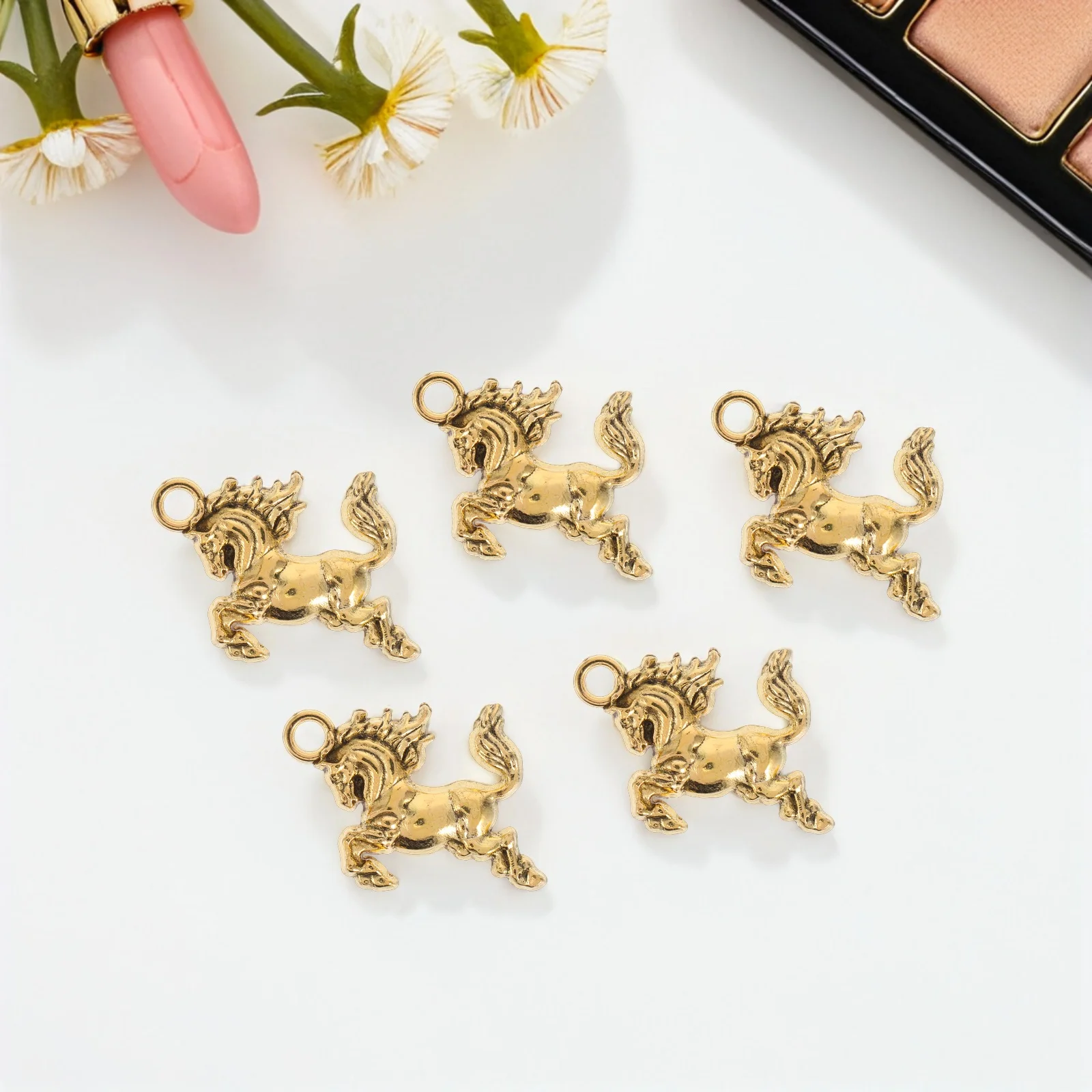 

Zodiac Horse Pendant Jewelry Small Hose Charm for Crafting Gift Golden Zinc Alloy Necklace