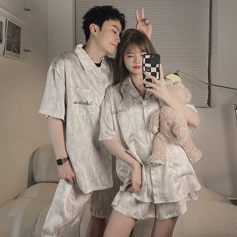 Silk-like Couple Pajamas Set Print Short Sleeve Tops And Shorts V-neck Sleepwear