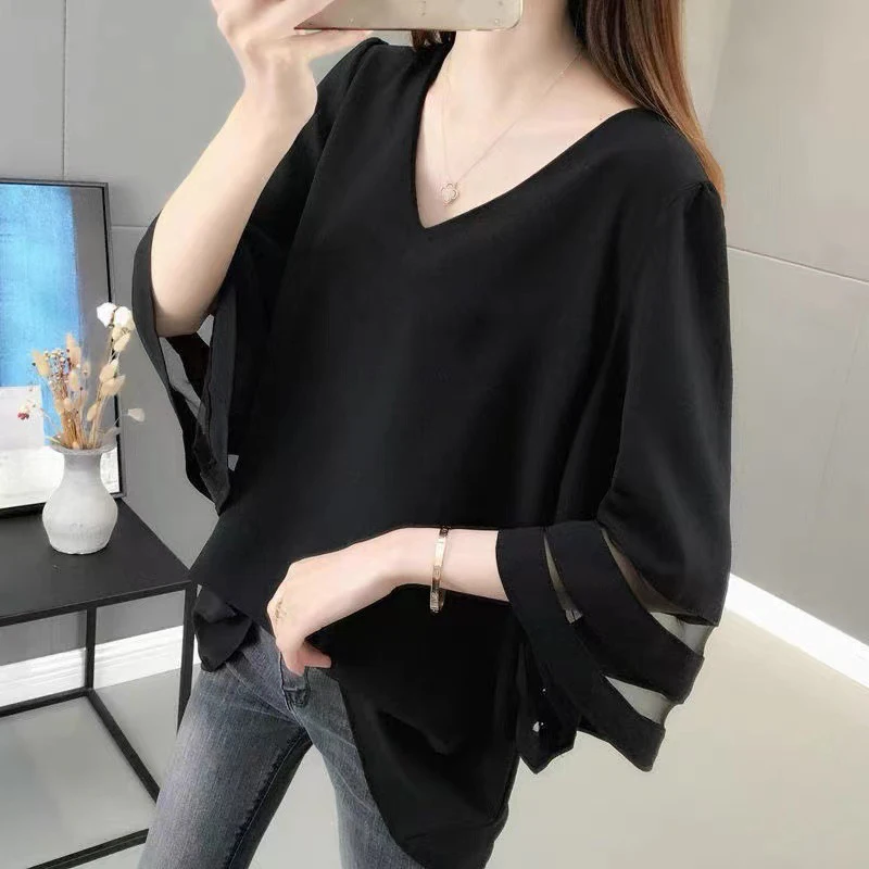 2024 Summer Solid V-neck Mesh Patchwork Loose Casual Shirt Top Women Half Sleeve Oversized Fashion Blusa Simple Pullover Blouse