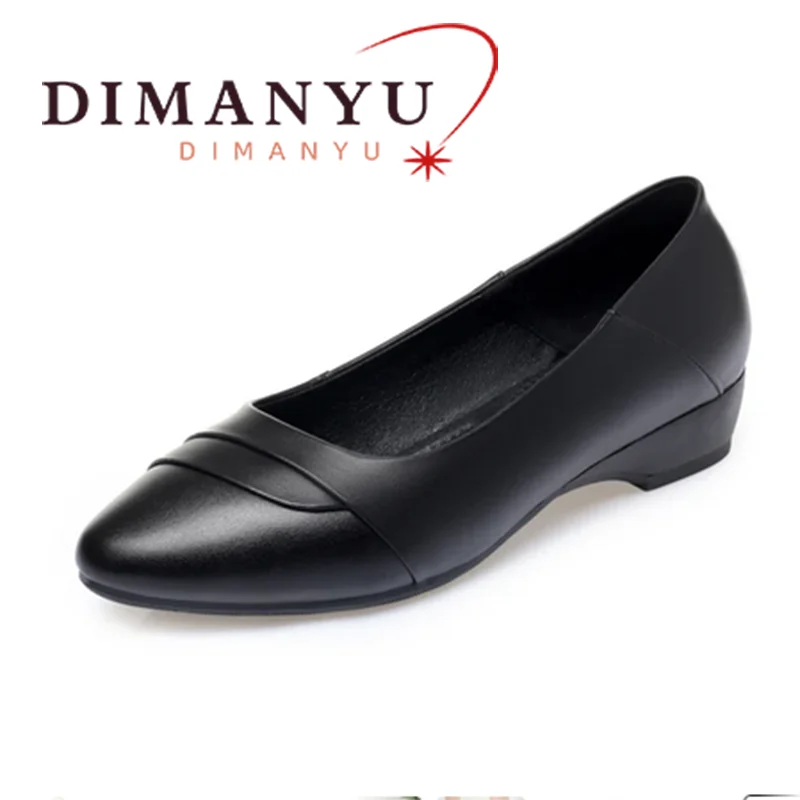 

DIMANYU Women's Shoes Anti slip 2024 Spring New Genuine Leather Red Mom's Shoes Casual Large Size 41 42 43 Women's Shoes