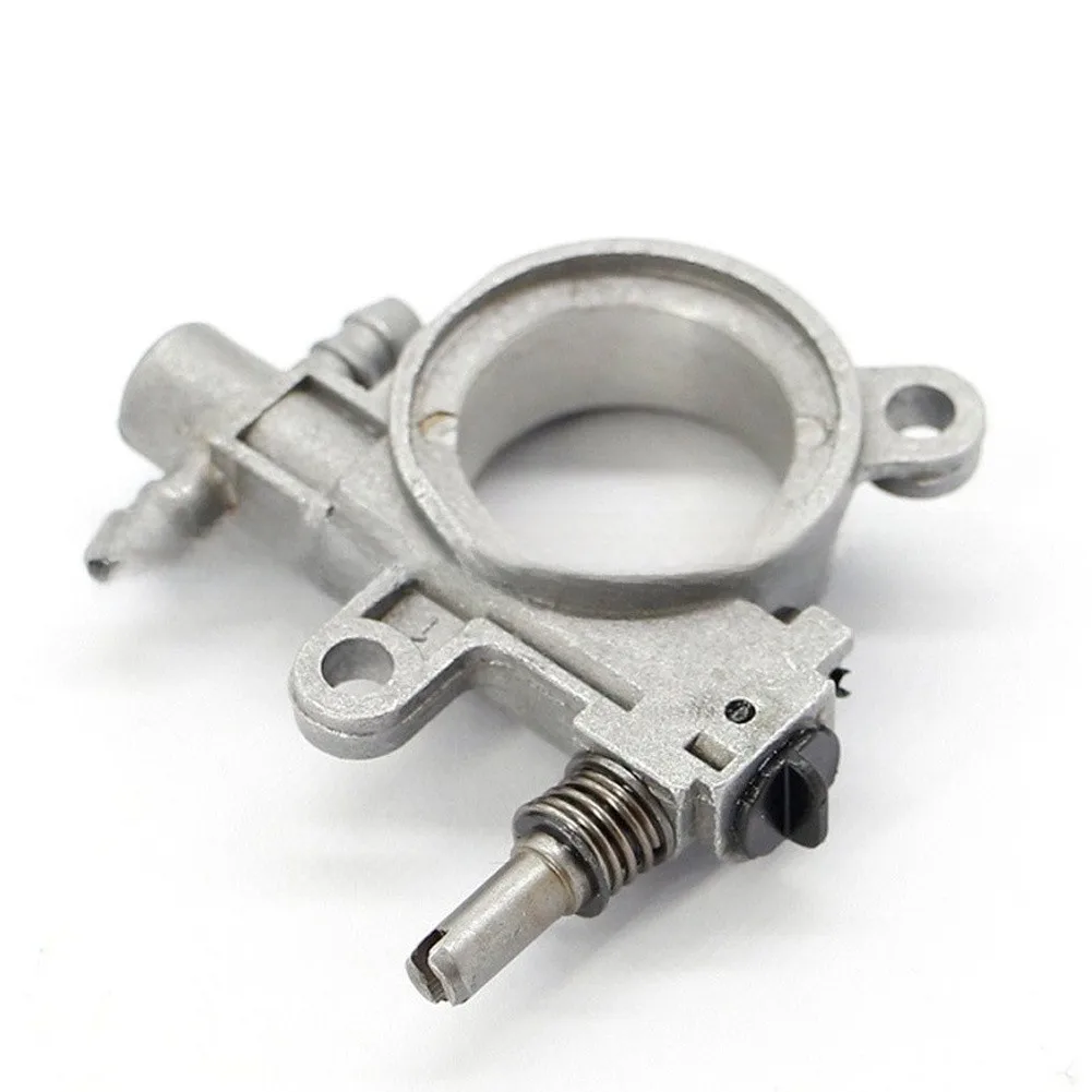 Gear Oil Pump for Chainsaws Operating in For 25CC 38CC Range Fits for 2500 3800 Series Chainsaws Lubrication Design