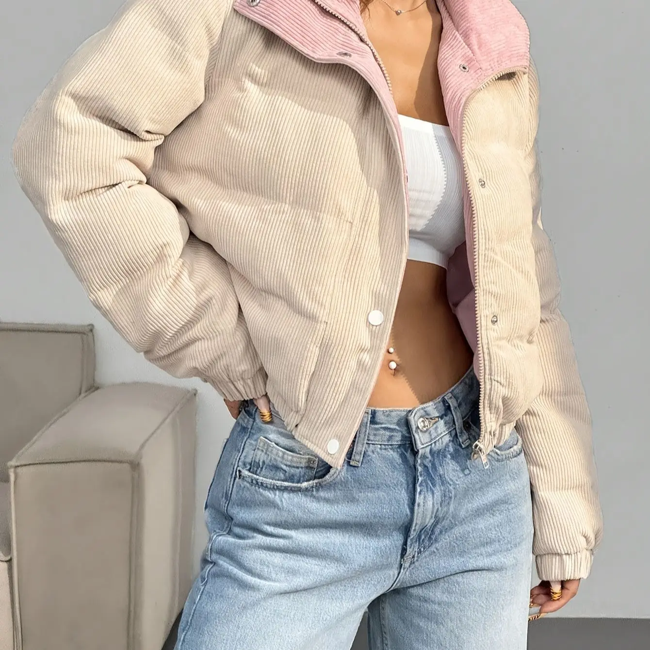 2025 Giacca in cotone con giacca in velluto a coste con bottone a pressione su entrambi i lati con nuova cerniera autunno e inverno