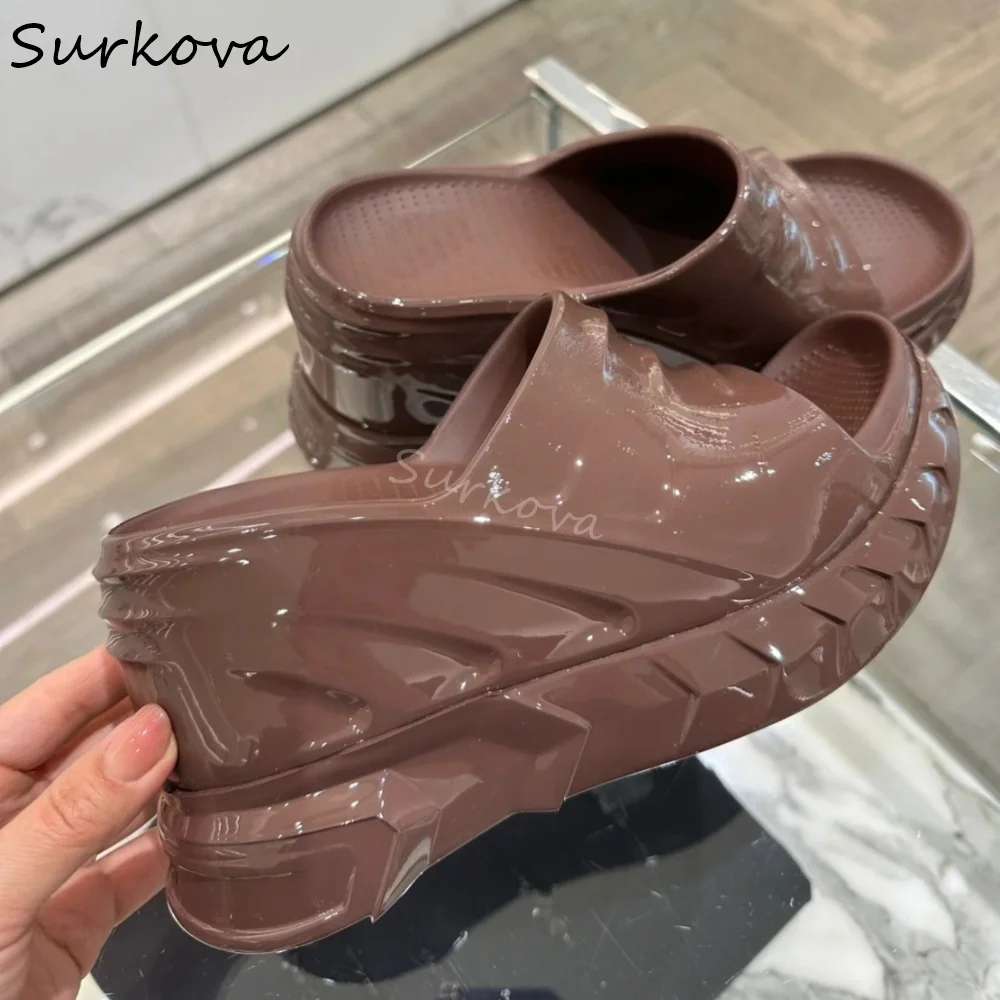 Patent Leather Solid Wedges Slides Women Fashion Round Toe Platform Beach Slippers 2024 New Summer Slip On Casual Slippers