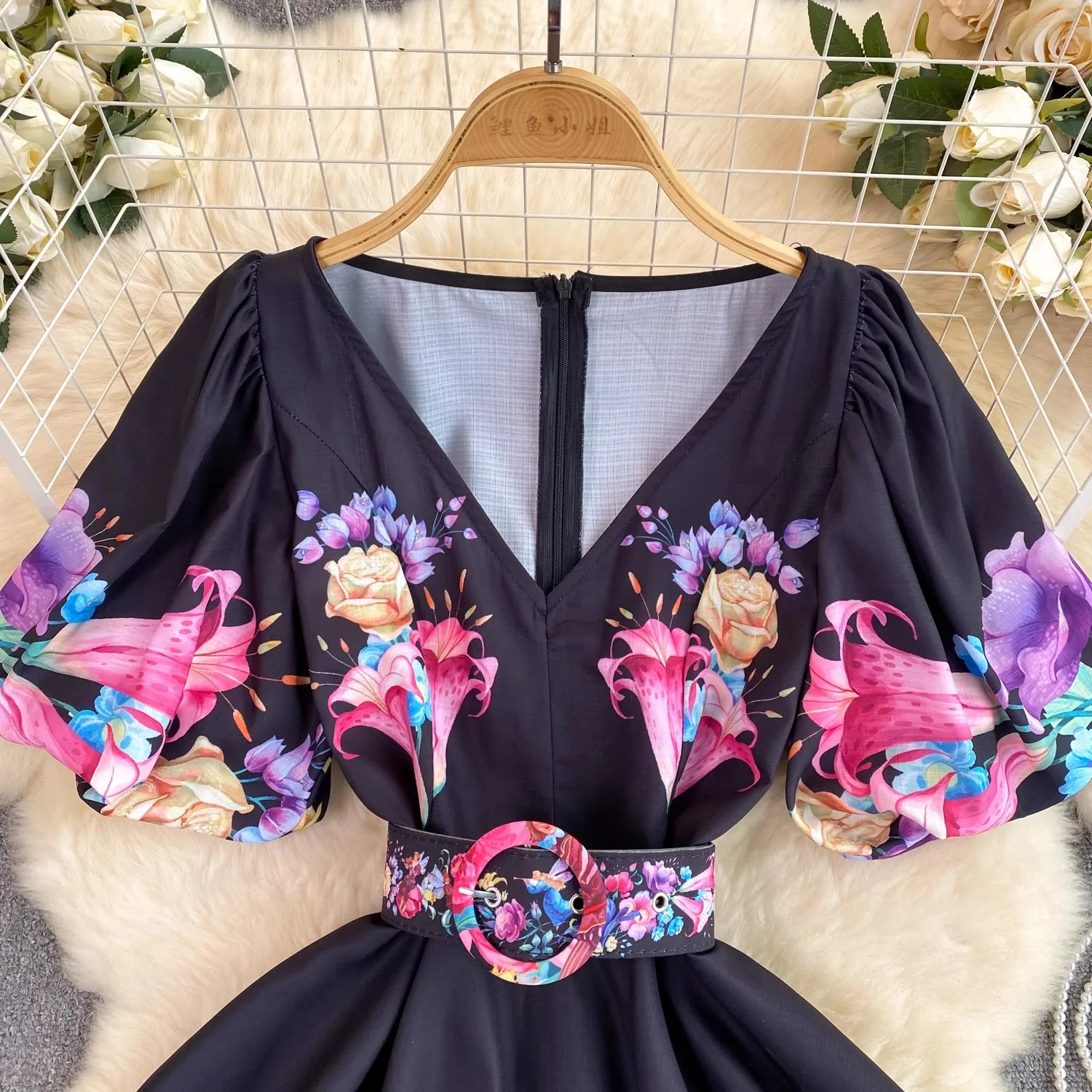 Summer Bohemian Flower Short Dress Women V-Neck Puff Sleeve Floral Print High Waist A-Line Belt Holiday Boho Mini Vestidos 2059