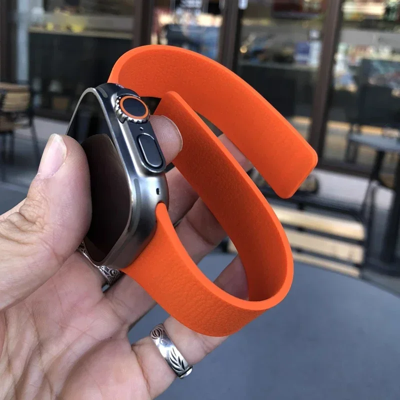 Magnetic Strap for Apple Watch Band 44mm 45mm 40mm 46mm 41mm 42 mm 38 Silicone Bracelet iWatch Series 10 9 8 7 6 Se Ultra 2 49mm