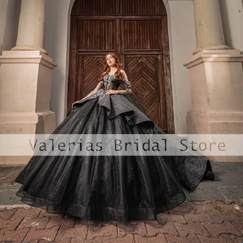 Gaun Quinceanera hitam 2024 gaun pesta ulang tahun gaun pesta ulang tahun berpayet manik-manik applique indah Vestidos De 15 quinceaurus