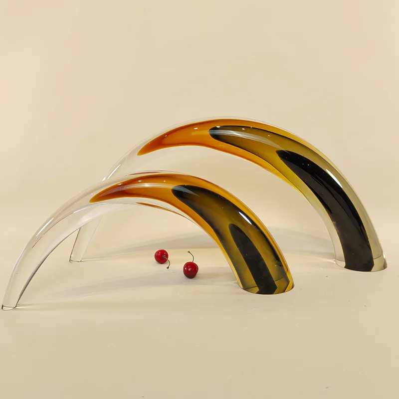 

Simple modern brown horn ornament gradual change glazed streamline model room sales office living room desktop decoration