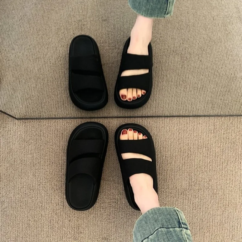 Women's Summer Casual Beach Thong Slippers Thick Bottom Bread Style Fashionable Minimalist Indoor Outdoor Slip-On Sandals