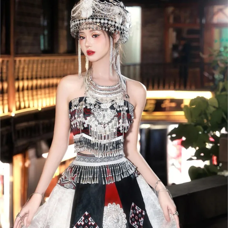 

Ethnic costume Exotic travel photography set girls show