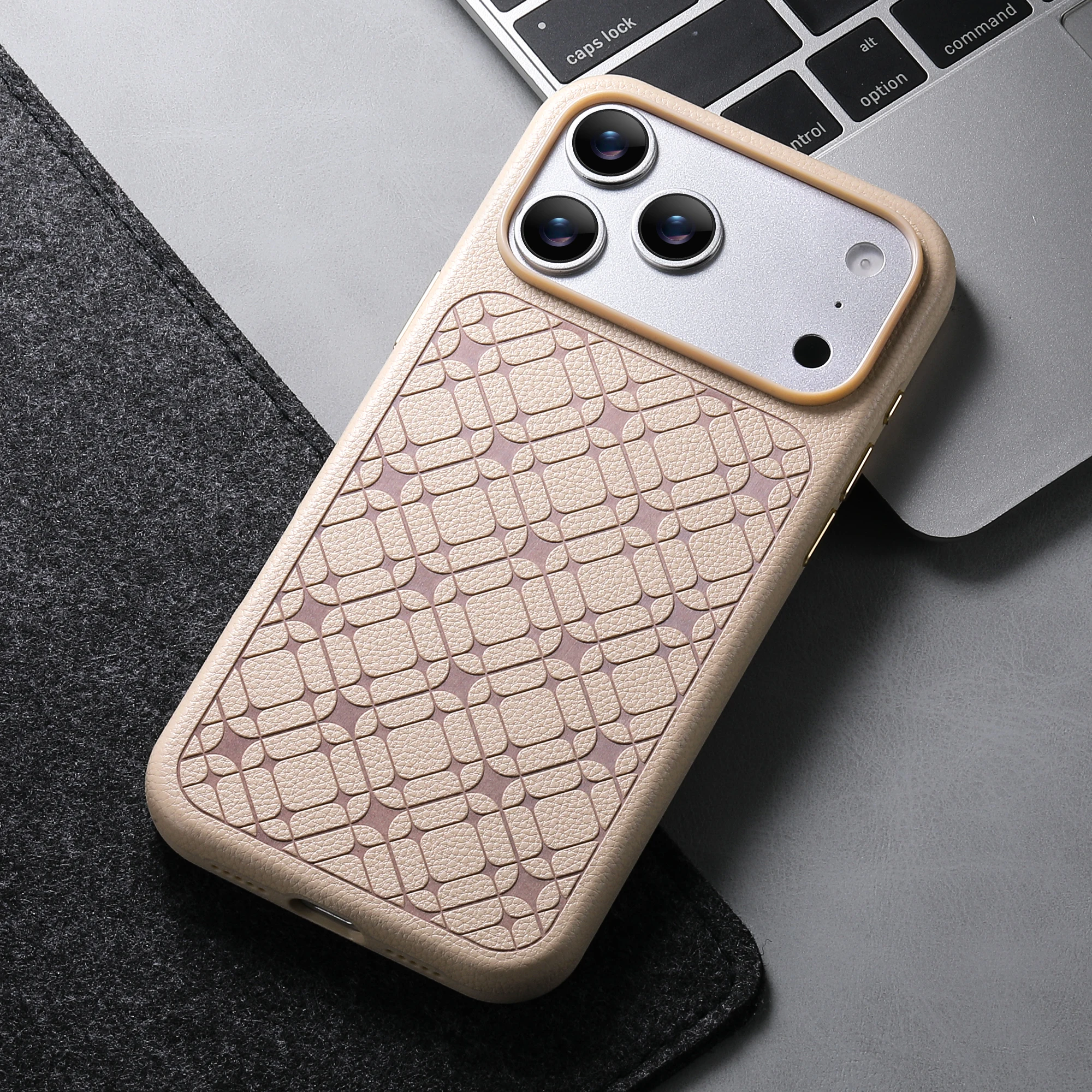 Schlanke Leder-Handyhülle mit TPU-Rahmen und Geprägtem Muster für iPhone 15 16 17 Pro Max - Leichte Schutzhülle