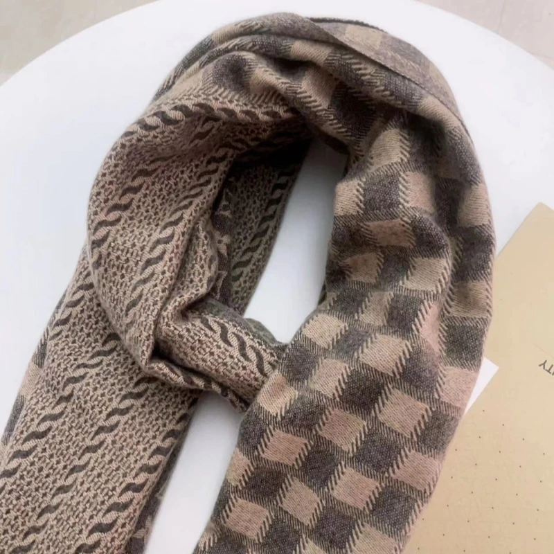 Printed imitation cashmere scarf, autumn and winter hard work warm scarf, fashionable and soft scarf, office shawl