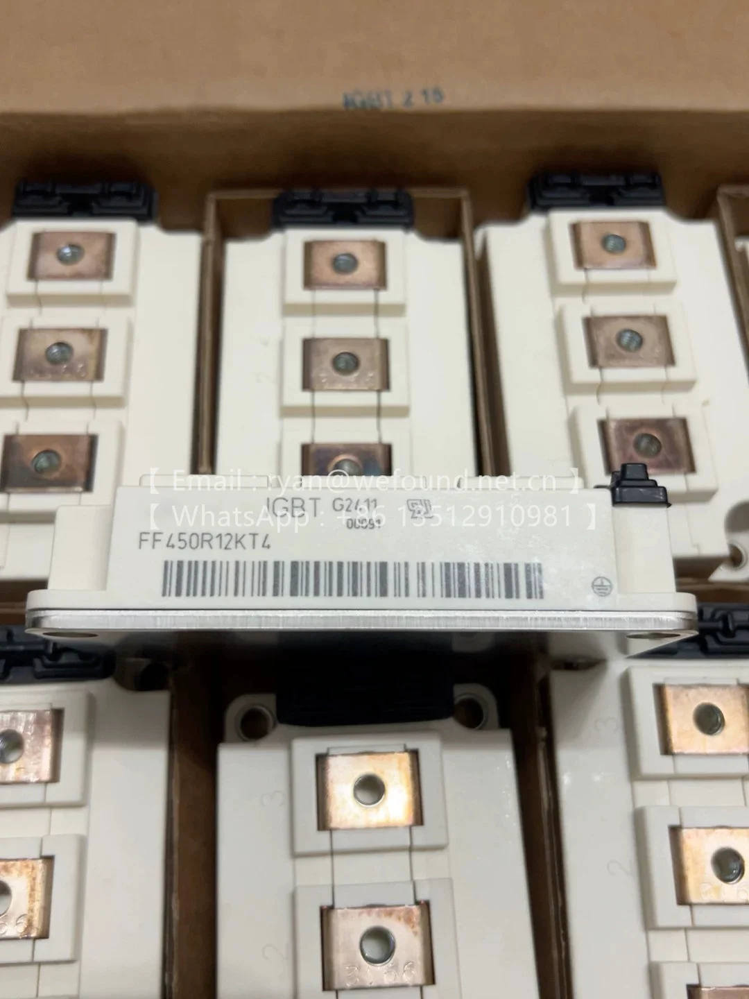 

FF450R12KT4 1200 В, 450 А двойной модуль IGBT