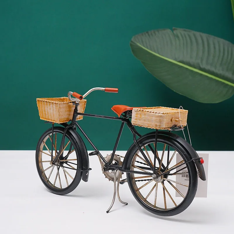 레트로 자전거 모델 홈 데코 장식품 데스크탑 오너먼트 수제 금속 시뮬레이션 클래식 자전거 장난감 바구니 포함