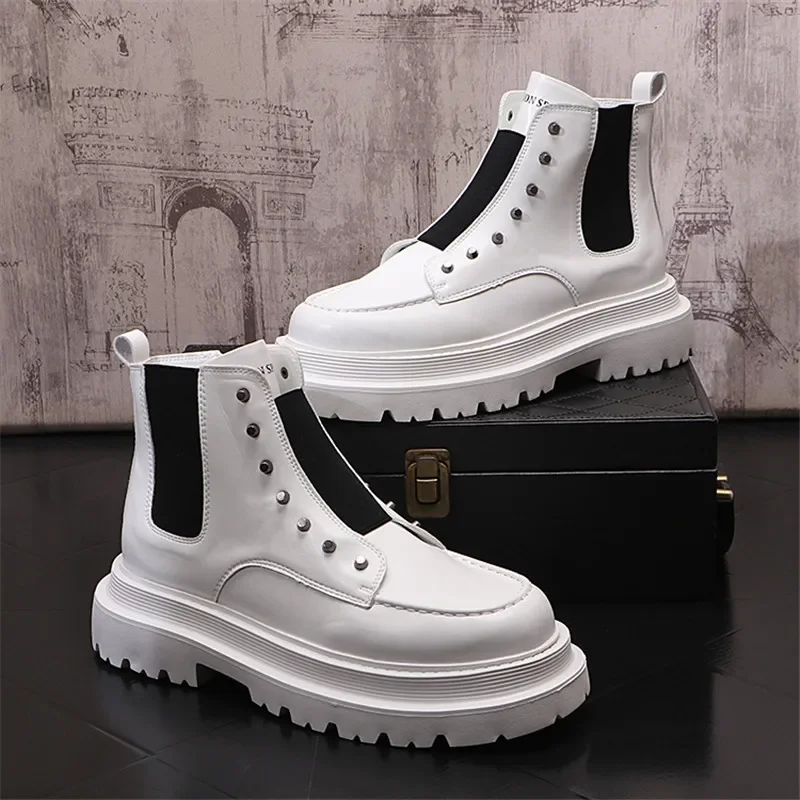 New White Casual Men Shoes Fashion Design Sneakers Man Platform Comfortable Men Sport Shoes Sneakers Flat Zapatos De Hombre