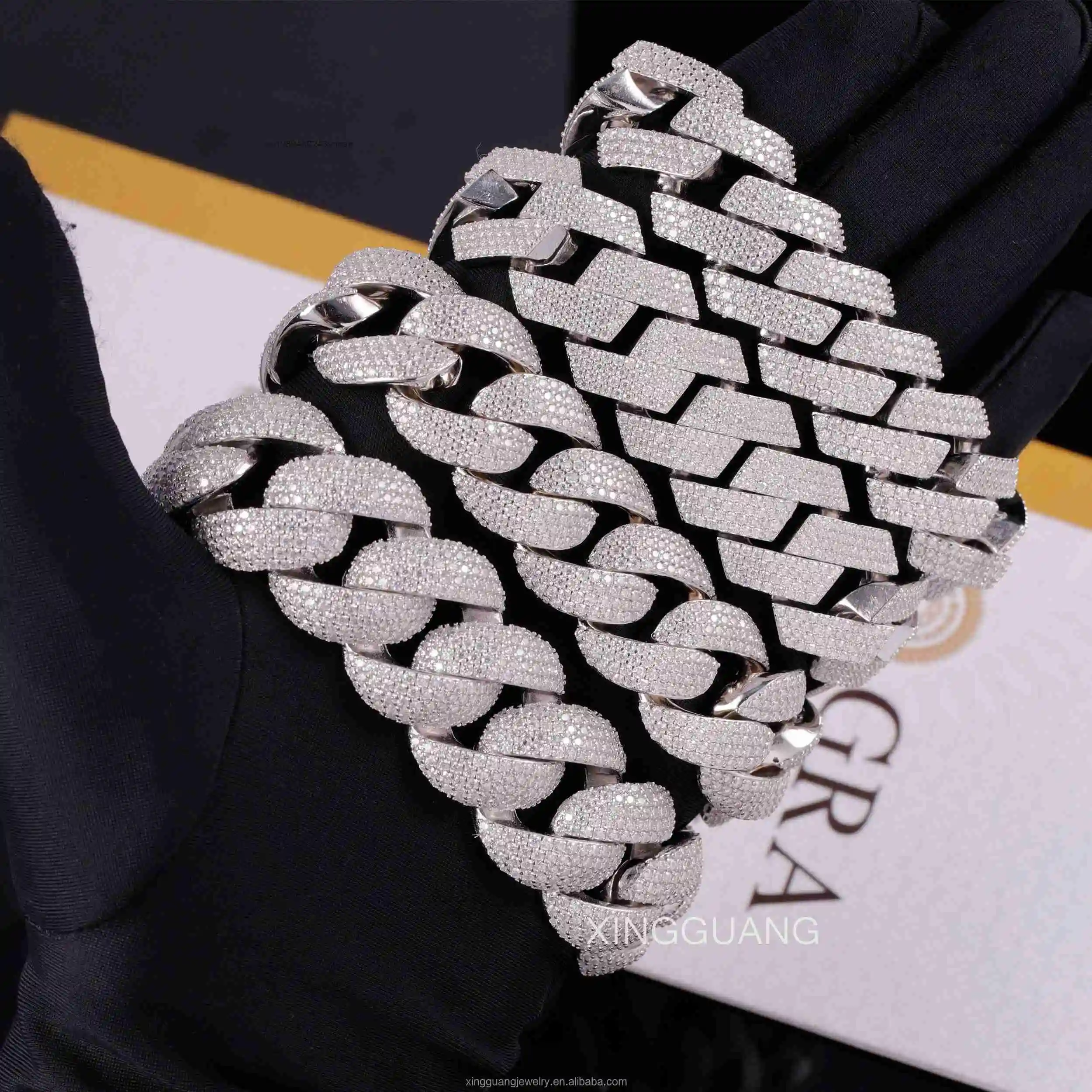 Hop Hip Jewelry Big Size Necklace 20/22mm Fully Iced Out 925 Silver Gold Plated VVS Diamond Moissanite Cuban Link Chain for Men.