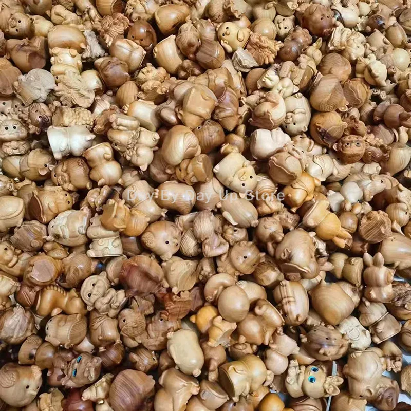 

Exquisite Mini Zodiac Animal Sculptures - Wood Carved Tiger, Dog, Dragon, Perfect for Gifting Kids