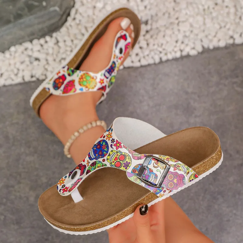 Summer Flip-On Slippers 2026 Women's Outer Wear Round Toe Clip-Toe Casual Beach Shoes
