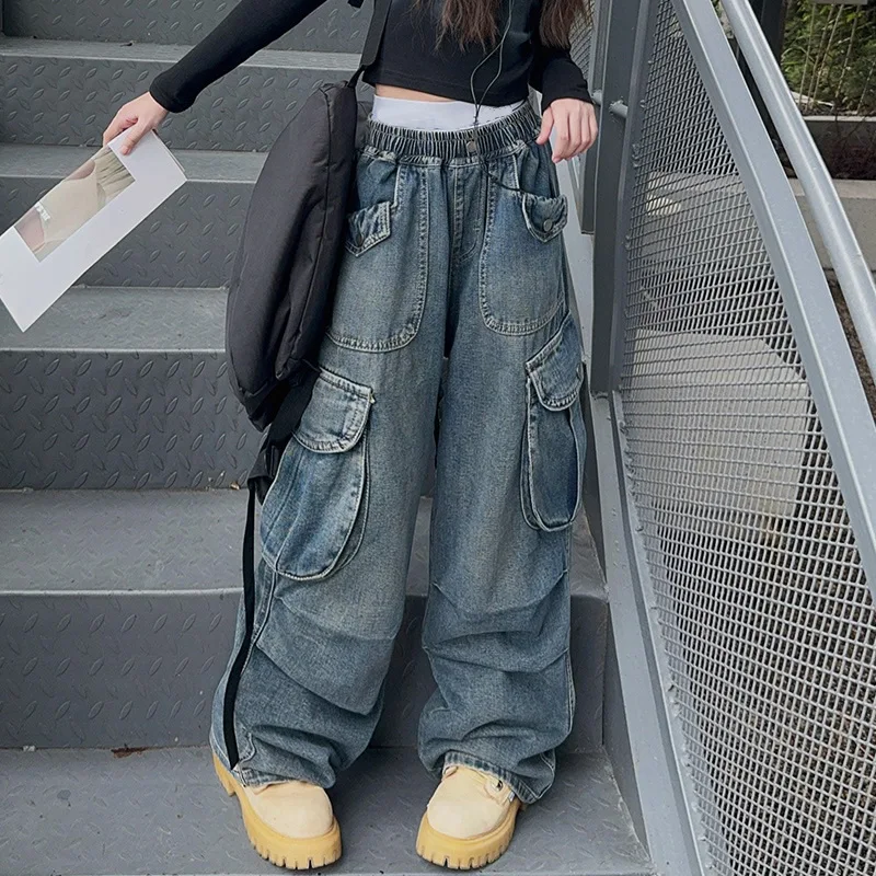 

Новые повседневные детские широкие джинсы-карго с большими карманами для твиса для девочек, весна-осень, свободные джинсовые брюки на шнурке, возраст от 5 до 14 лет