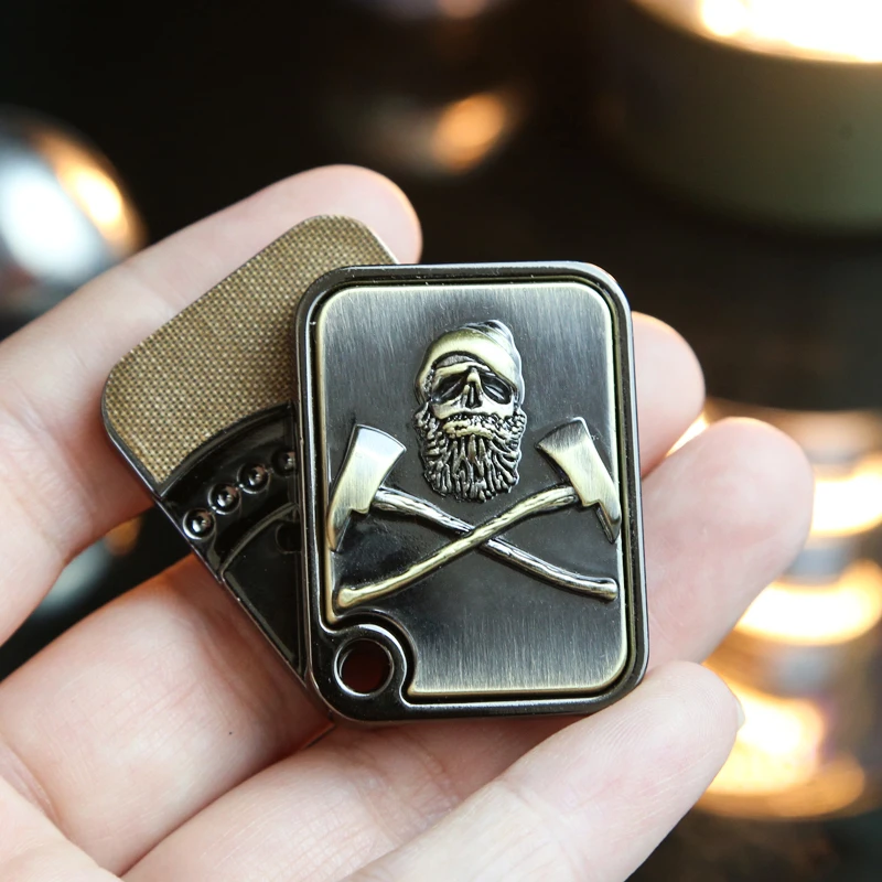 Skull Battle Axe Slanting Push Card Stress Relief Toy EDC Metal Toy Office Stress Relief Toys For Adult Children Gift - view 3