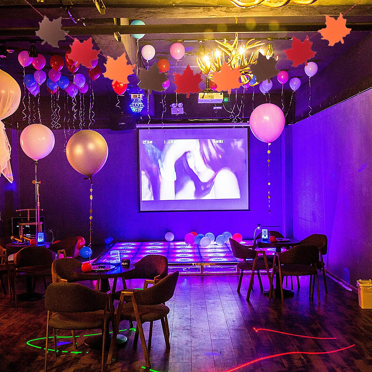 

1Set Maple Leaves Banner Colorful Felt Thanksgiving Party Decorations Garland Bunting Flag for Fall Photo Prop Family Gathering