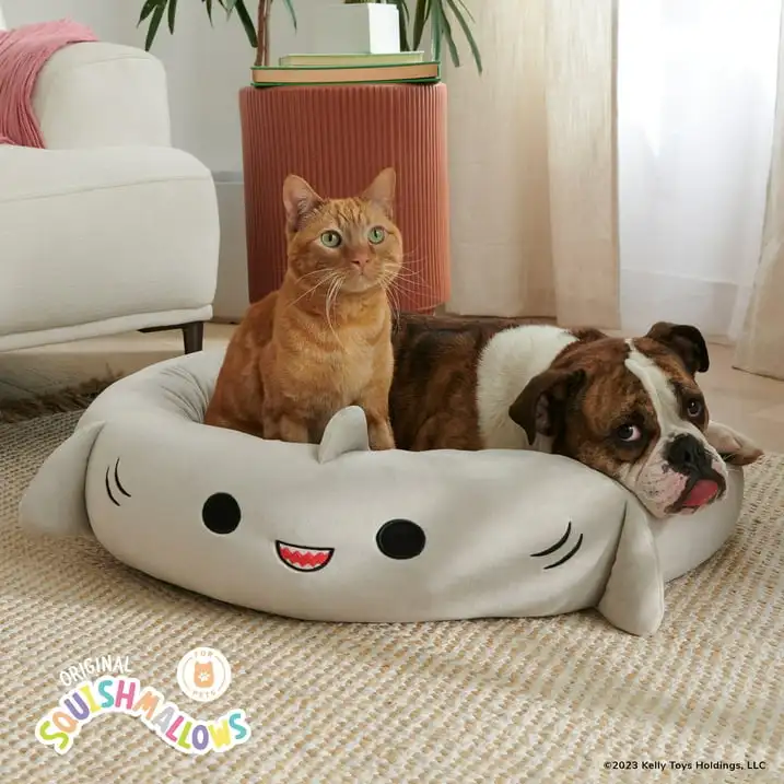 

Gray Shark Pet Bed - Large Ultra Soft Plush Pet Bed