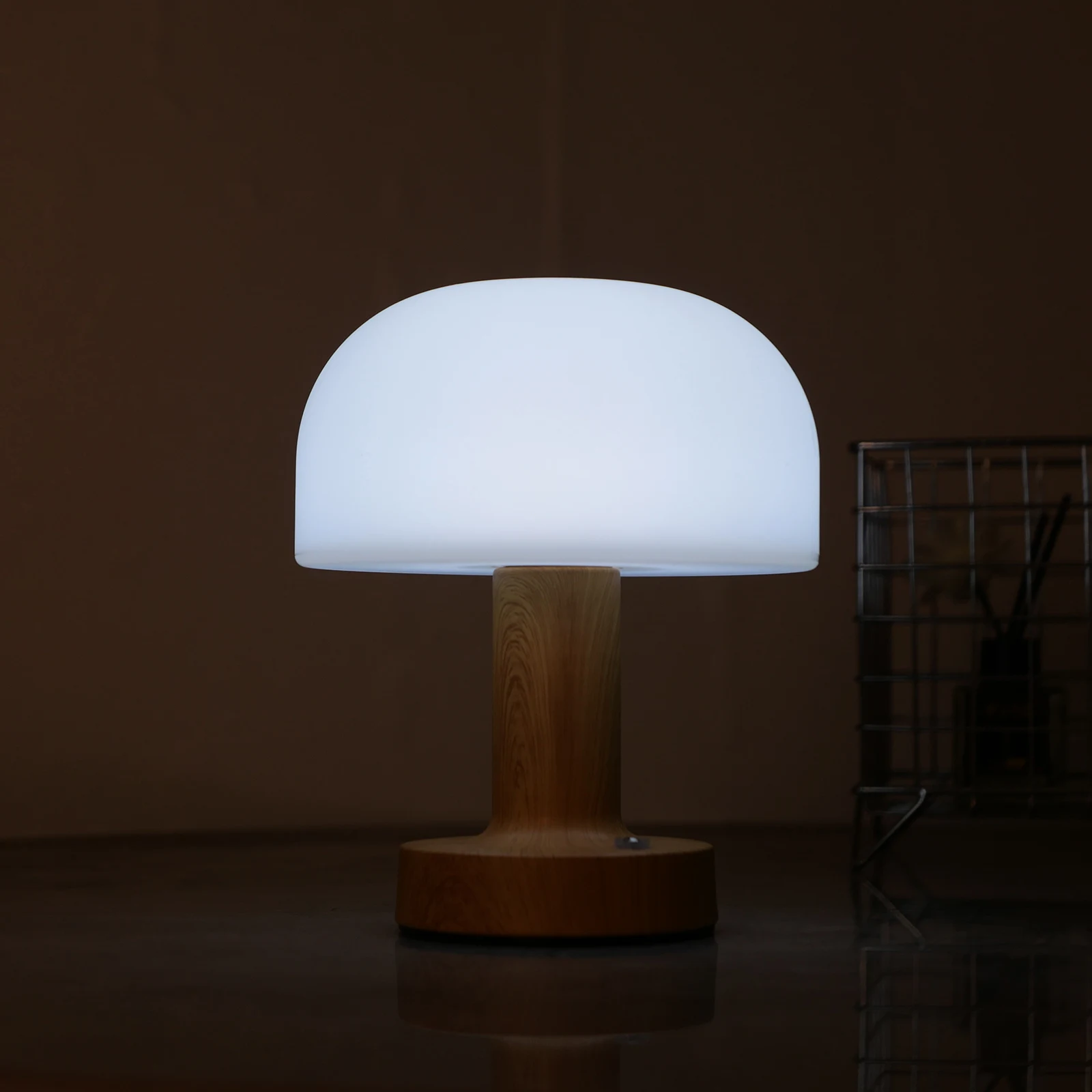 Modern Mushroom LED Table Lamp Retro Touch Control Dimming Night Light Retro Atmosphere Lantern for Home Decor USB Rechargeable
