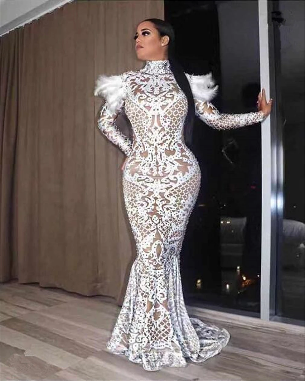 White Feather Shoulder Rhinestone Long Train Dress Women Evening Costume Prom Celebrate Big Tail Dresses Women Party Wear Dress