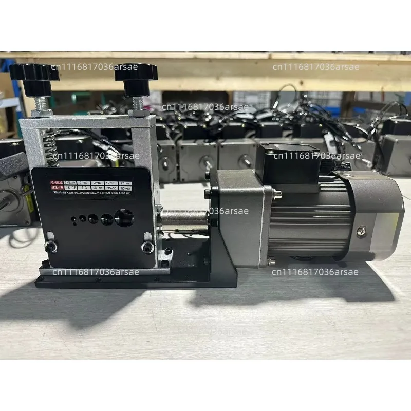 Stripper  Scrap Copper Wires, Cables & Wires Electric Adjustment-Free Wire Stripper 220V