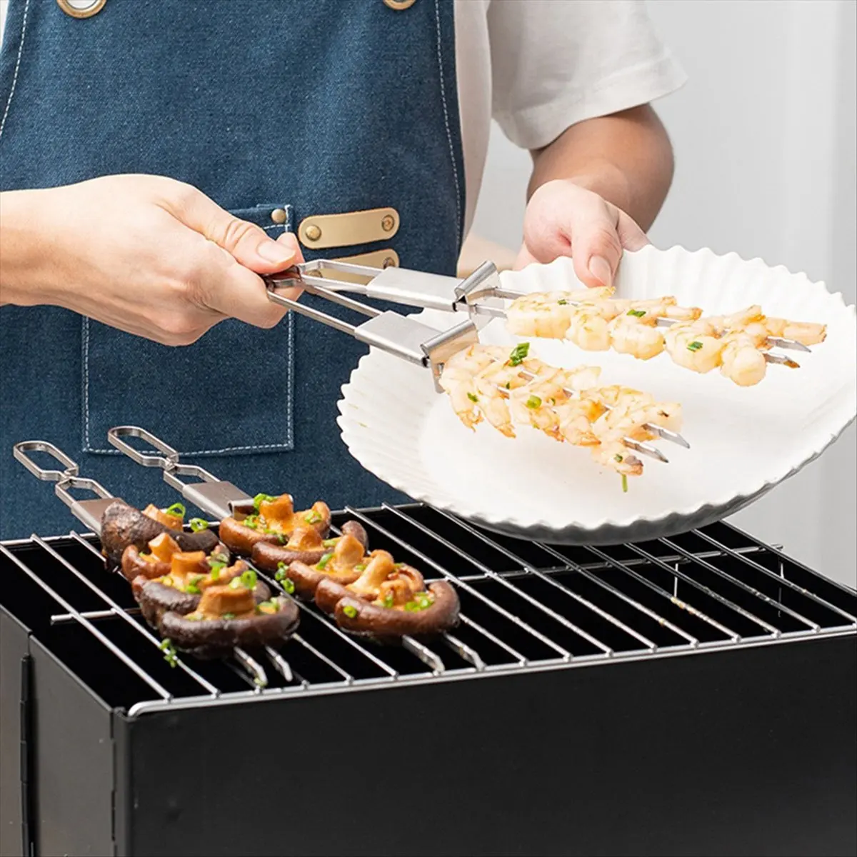 SALE AA63 Stainless Steel Double Needle Barbecue Skewers with Self Push Plate Barbecue Forks Outdoor BBQ Accessories Tools 5pcs
