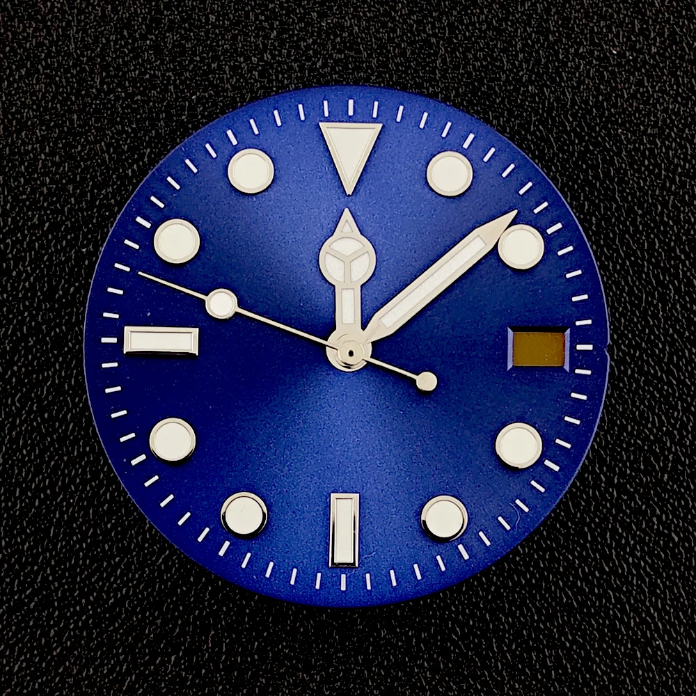 Cadran avec logo personnalisé de 28.5mm, cadran NH35, montre automatique pour hommes, cadran lumineux bleu adapté aux accessoires de montre à mouvement NH35