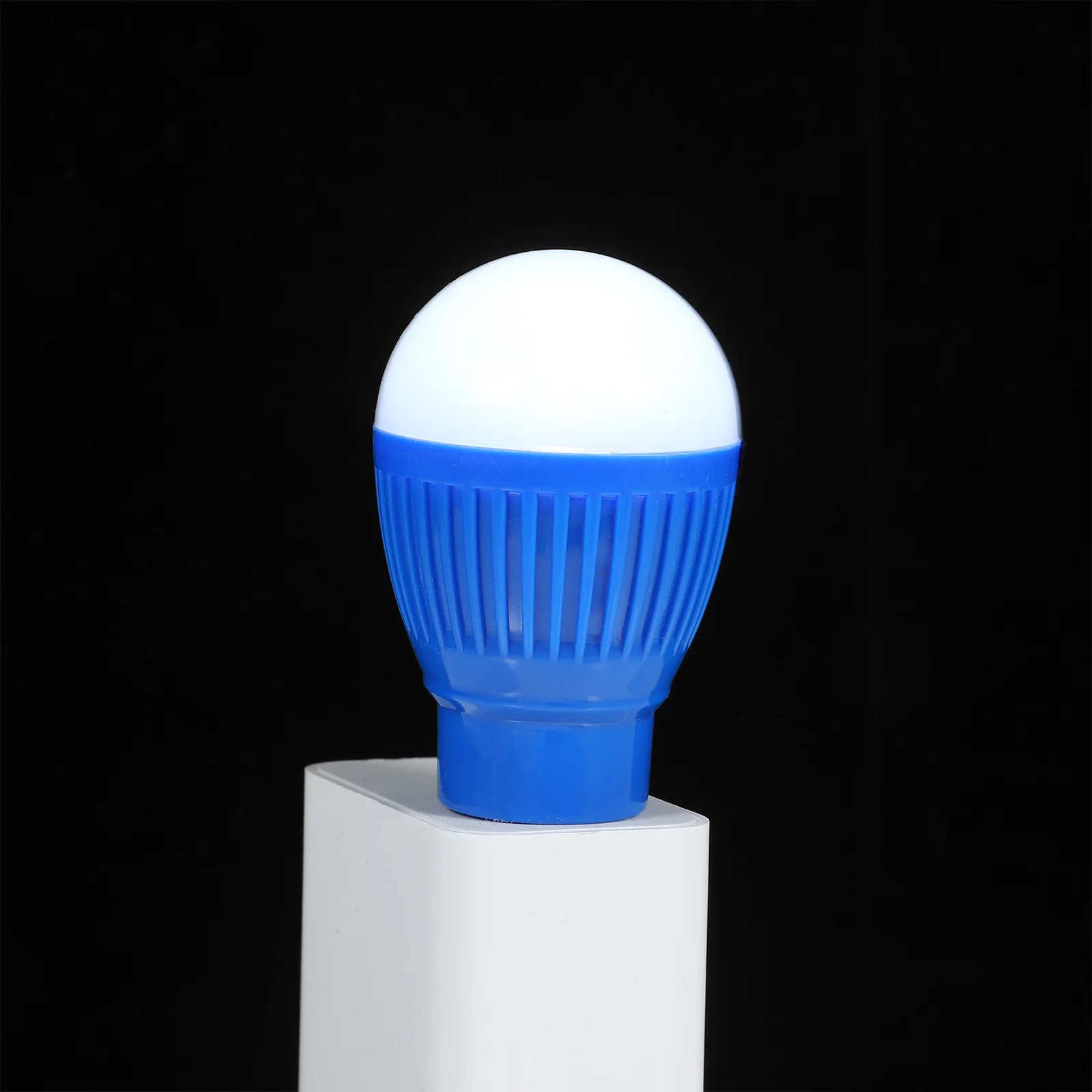 LED Night Light Mini Portable USB Bulb Lamp for Reading (Random color) USB Light Bulb USB Blubs Light