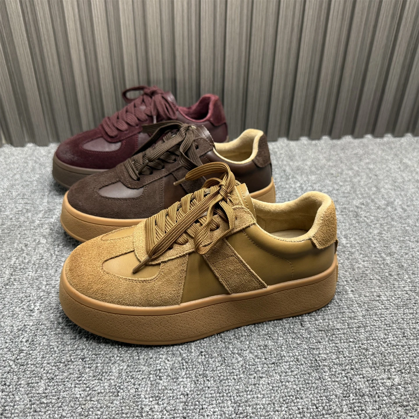 

Warm Fce Lined Genuine Leather Deoxynucleotide oes Women's round Toe Faionable Soft Bot Casual Board oes