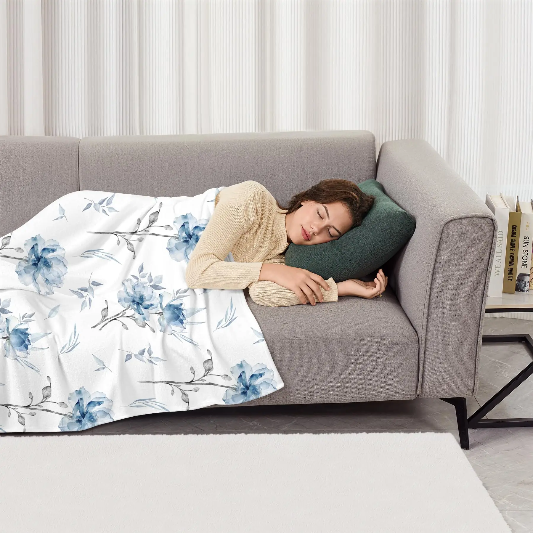 Blue Grey Boho Floral Throw Blanket, Ink Painting Flower Watercolor Decorative Blanket for Sofa Bed Living Room Bedroom Travel