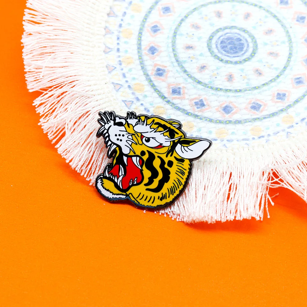 دبوس المينا برأس نمر طافوا ، شارة حيوان مفترس كبير القط ، شارة الحياة البرية ، حقيبة ظهر ، قميص قماشي ، قميص ، عصري #6