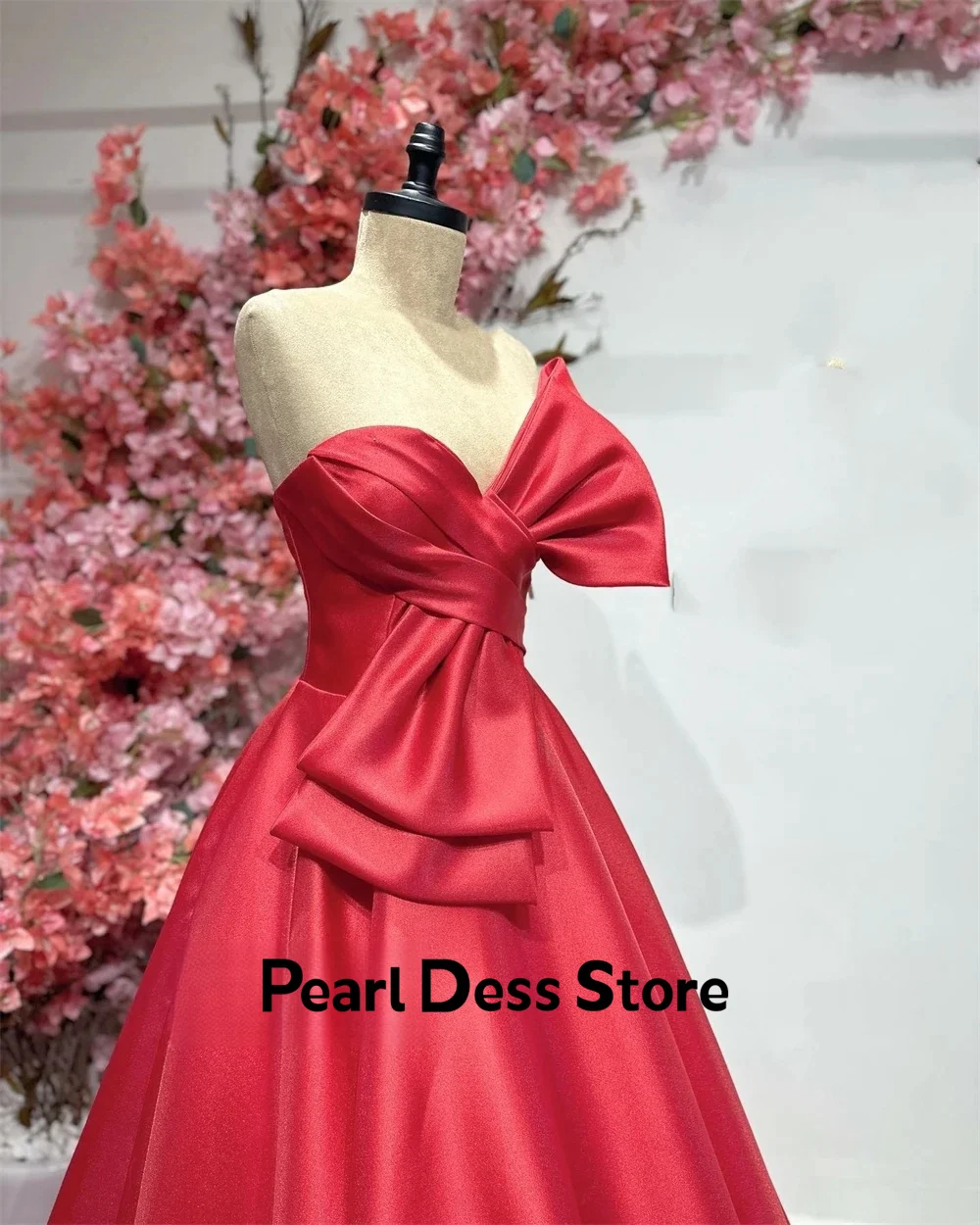 Modern style strapless pendant satin bow formal evening dress custom ball dress 2024