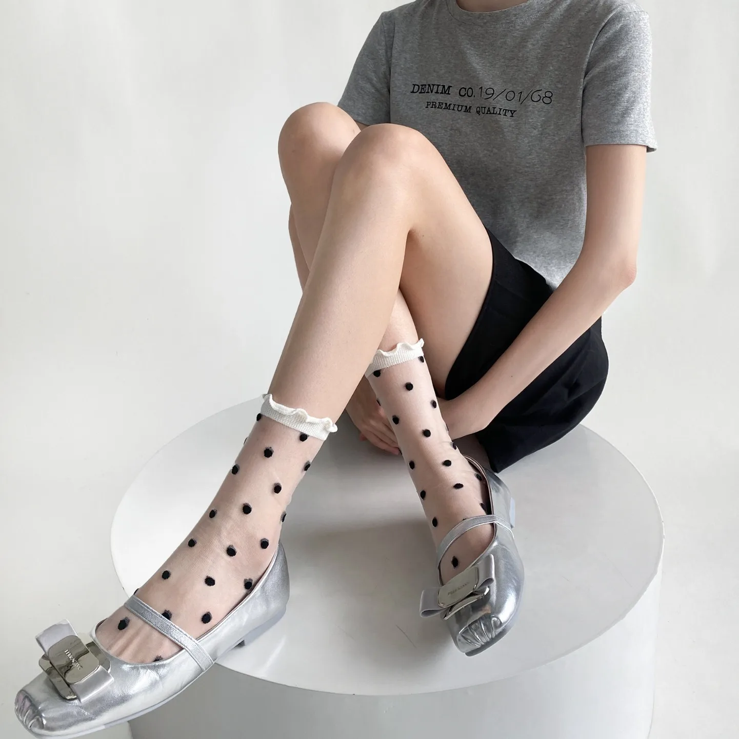 

Summer Ultra-thin Transparent Crystal Silk Socks Women Polka Dot Nylon Long Socks JK Sweet Girls Lolita Kawaii Cute Ruffle Socks