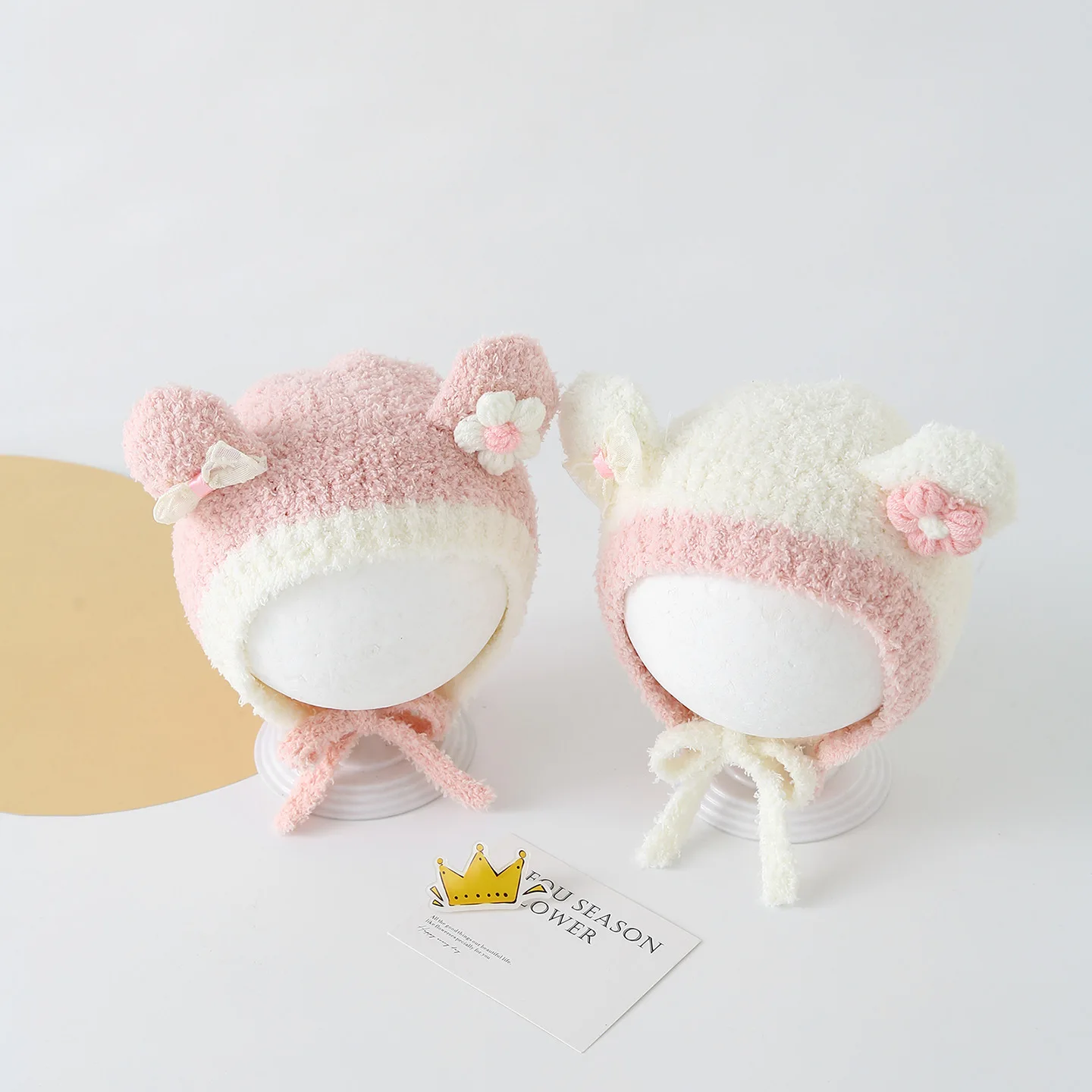 

Детская защитная шапка с кружевным бантом и милым цветком, плюшевая шапка для младенцев, мягкий флисовый детский чепчик, ветрозащитная теплая шапочка для детей от 3 до 12 месяцев