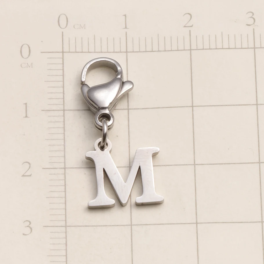 A-Z Alphabet-Schlüsselanhänger mit Karabinerverschluss, Edelstahl-Initialen-Anhänger, Schmuck für DIY-Rucksack, Handtasche, Personalisierte Geschenke – Detail 15