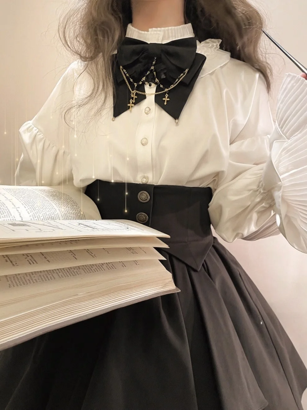 Gothic Style Black White Pleated Lantern Sleeve Shirt Waist Cinched Mesh Half Skirt Lolita Daily Dress Fashion Set for Women